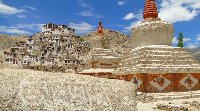 Les monasteres de Chemrey et Hemis.